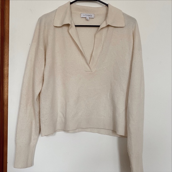 SOLD ON DEPOP Intermix White Cashmere sweater - Picture 3 of 5